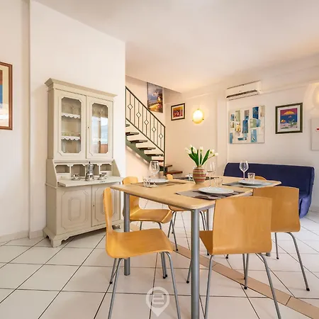 Coastal Nest Feriehus