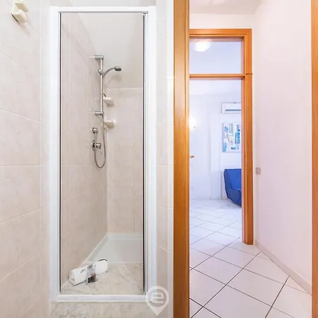 Coastal Nest - Aircon & Parking بيت للعطل *